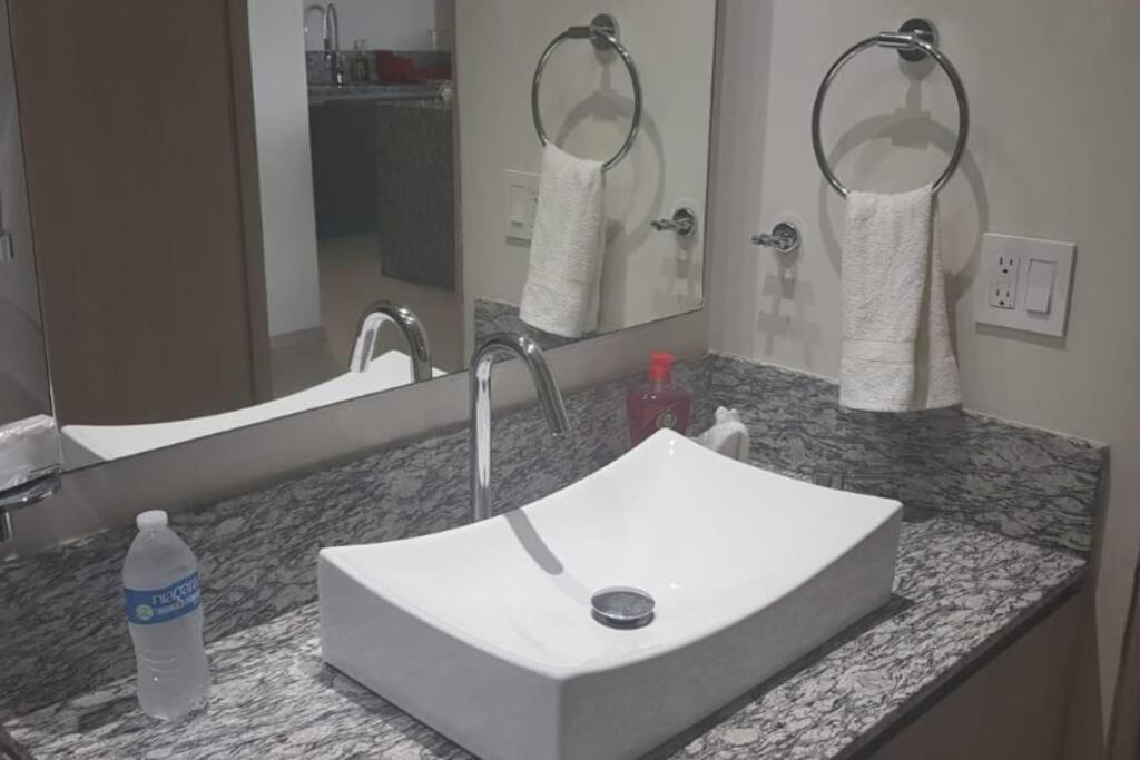 Precioso Departamento En Acapulco Diamante Apartment Luaran gambar